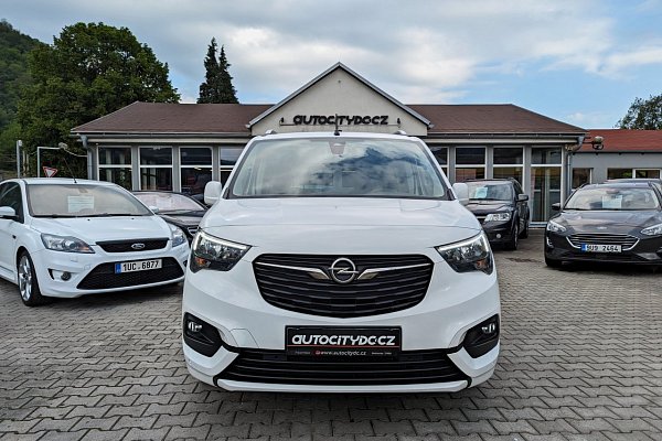 Opel Combo LIFE 1.5CDTi 96kW KAMERA, LANE ASSIST, DPH