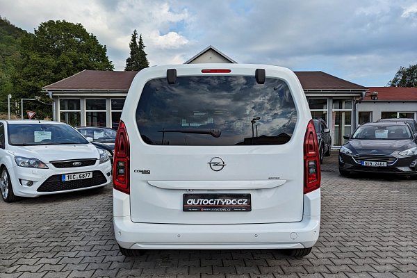 Opel Combo LIFE 1.5CDTi 96kW KAMERA, LANE ASSIST, DPH