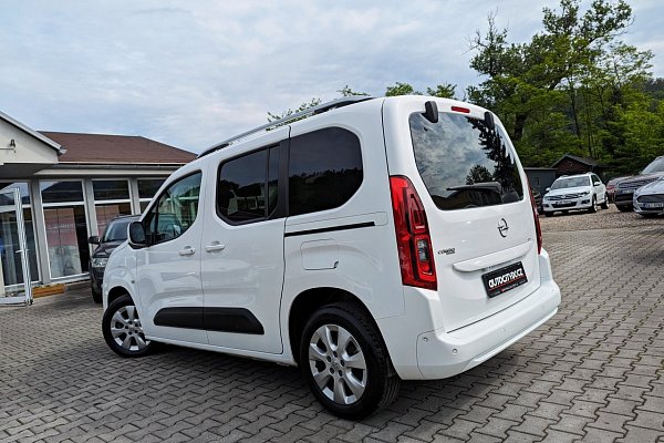 Opel Combo LIFE 1.5CDTi 96kW KAMERA, LANE ASSIST, DPH