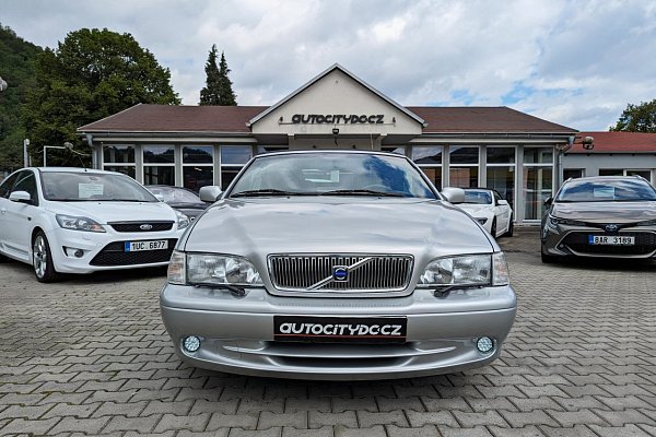 Volvo C70 2.4T 142kW A/T KŮŽE PDC KABRIO