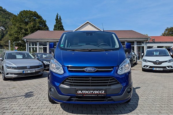 Ford Tourneo Custom 2.2TDCi 114kW 9 MÍST TITANIUM