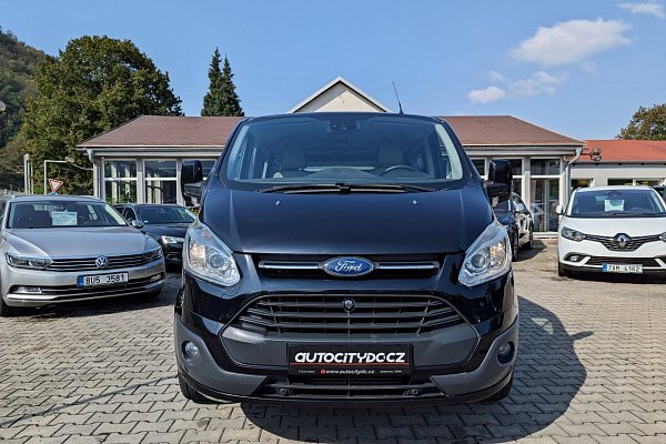 Ford Tourneo Custom 2.2TDCi 114kW TITANIUM, 8 MÍST, LONG