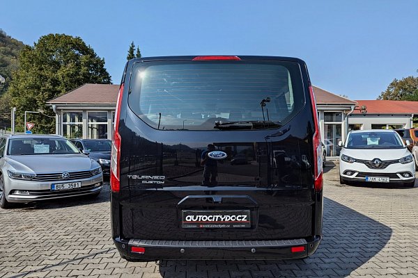 Ford Tourneo Custom 2.2TDCi 114kW TITANIUM, 8 MÍST, LONG