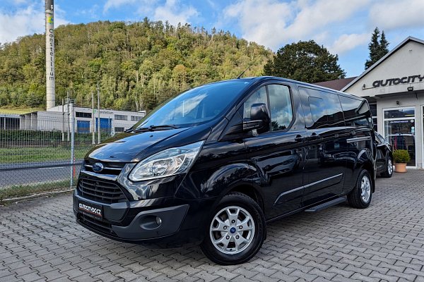 Ford Tourneo Custom 2.2TDCi 92kW 8 MÍST, LONG, PDC