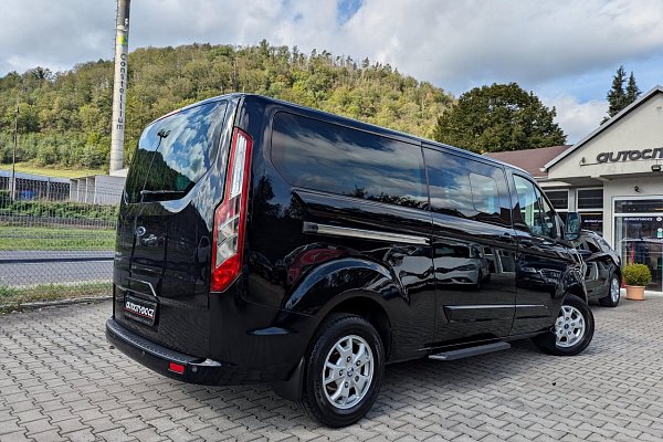 Ford Tourneo Custom 2.2TDCi 92kW 8 MÍST, LONG, PDC