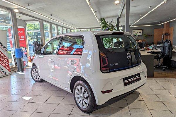 Volkswagen e-up! 61kW, bat. 36.8kWh, KAMERA, TEMPOMAT, DPH