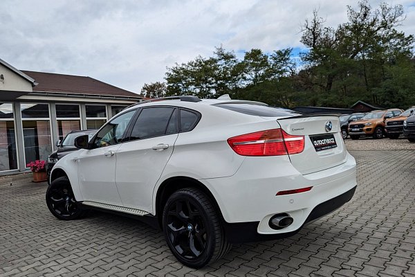 BMW X6 3.0 xDrive40d 225kW, ČR, DPH