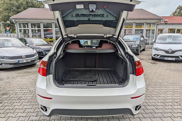 BMW X6 3.0 xDrive40d 225kW, ČR, DPH